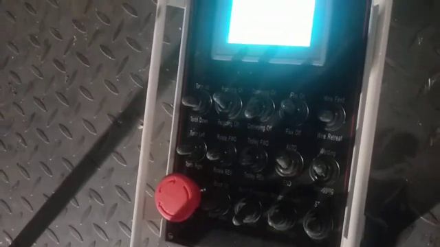 Сварочная колонна для сварки под флюсом продольных и кольцевых швов трубодеталей смотреть онлайн