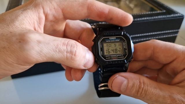 Обзор Casio G-Shock dw5600,часы на пенсии! смотреть онлайн