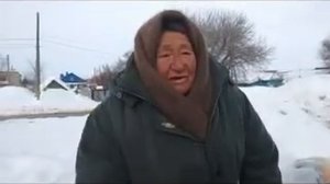 Бабушка рассказывает матеерные анекдоты и торгует рыбой. "Реклама двигатель торговли" с. Елшанка