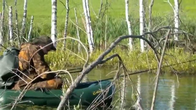 Рыбалка на пожарном озере в районе Кузедеева смотреть онлайн