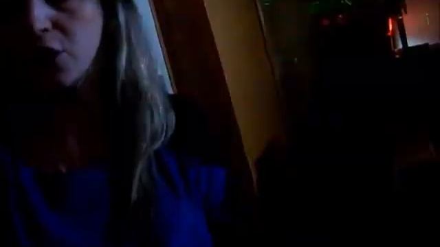 вот так обслуживают в кафе для друзей Саратов.wmv смотреть онлайн