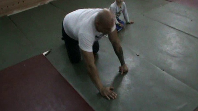 Как правильно отжиматься