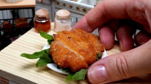 Настоящий Шницель в Уменьшенном Размере |  Мини Готовка на Крошечной Кухне | Мини кухня