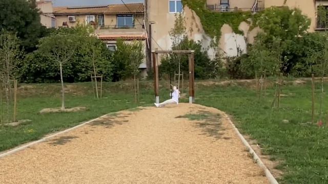 WE’RE BACK! Hind & Adam Vlog/France смотреть онлайн