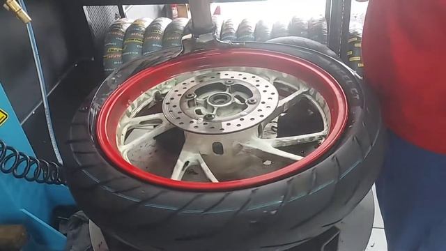 PASANG pirelli angel city 130/70 R17 Di CBR 150R | UPGRADE смотреть онлайн