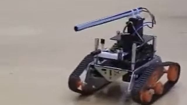 Boe-Bot Robot Tank Demonstration смотреть онлайн