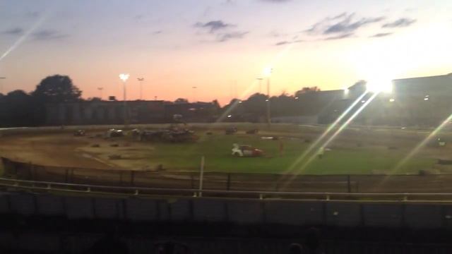 UK modifieds belle vue 11 August 2015 смотреть онлайн