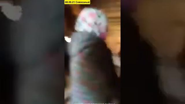 А. Горбов заявил жителям посёлка Совхозный - денег без "ЕдРа" на дороги и котельную не будет(полное смотреть онлайн