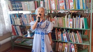 «Девочка Россия»
  Автор слов и музыки Эльмира Путилова
 Ижидова Диана 8 лет.