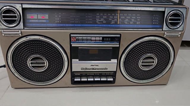 National Panasonic RX- 5045 made in Japan Boombox vintage tape recorder 90233 21435 смотреть онлайн