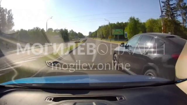 Очередной «учитель» на Минском шоссе в Могилеве смотреть онлайн