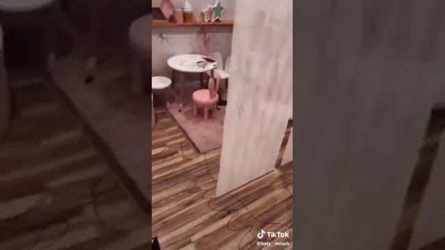 Не оставляйте детей с фломастерами дома одних. Прикол. Ржака до слез смотреть онлайн