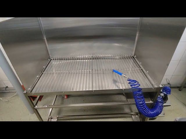 Стол для разбрызгивателя пищевых смесей (РСП-2, РСП-3)нерж. Предназначен для разбрызгивания всего смотреть онлайн