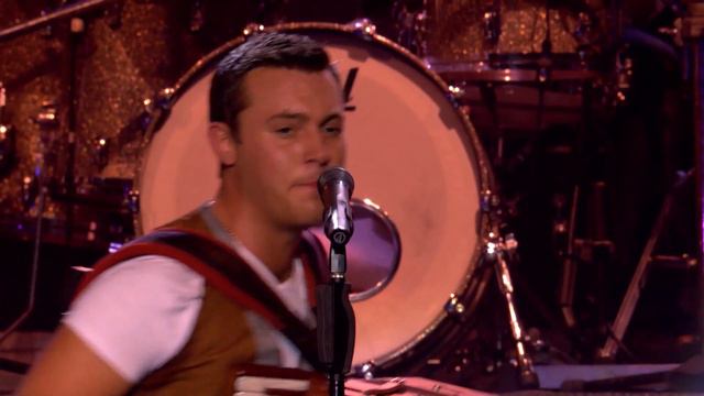 Nathan Carter - Wagon Wheel смотреть онлайн