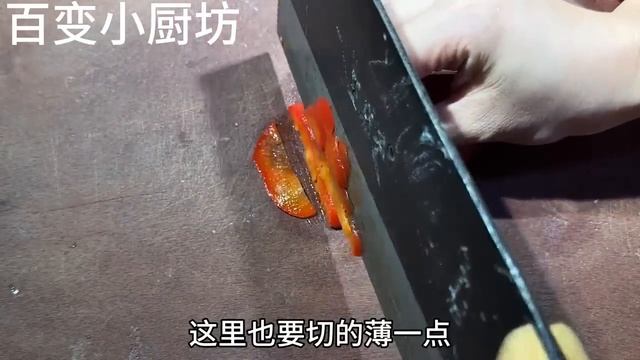 冬天要多吃洋蔥，教你一個神仙吃法，不炒不涼拌，吃一次就忘不了【百變小廚坊】#洋蔥 #洋蔥雞蛋餅 #炒洋蔥雞蛋餅 #洋蔥雞蛋餅的做法 смотреть онлайн