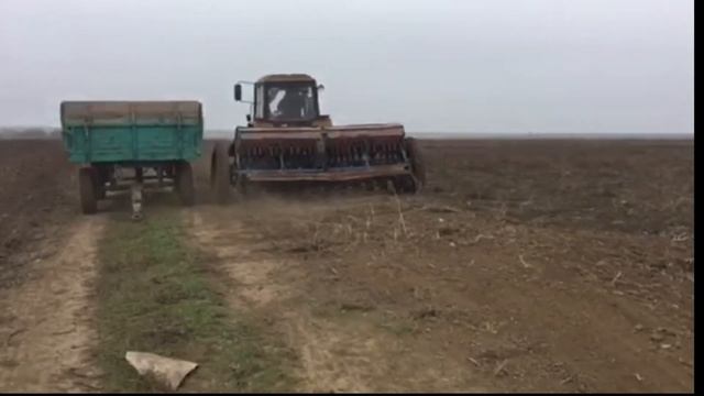 Посевная на мтз 80 Трактористы смотреть онлайн