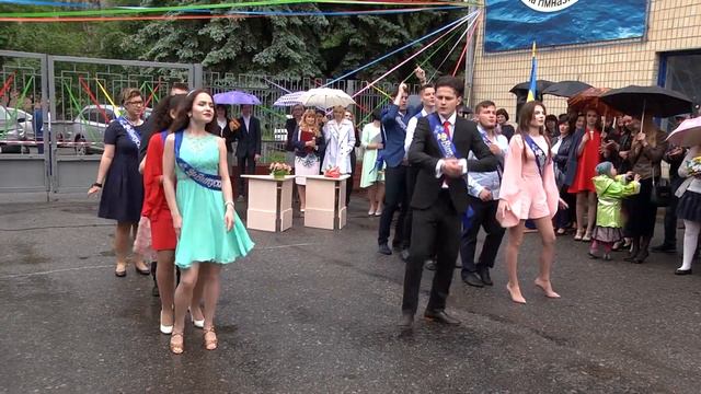 Вінниця: Останній дзвінок у гімназії "ДЕЛЬФІН" 2017 ч1 смотреть онлайн