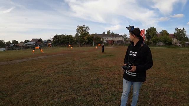 Показательные полёты для карсунских кадетов ч.1 смотреть онлайн