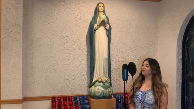 AVE MARIA (Franz Schubert) - Renee Abdallah смотреть онлайн