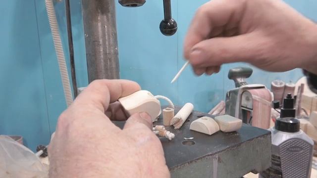Лайфхак/Установка шканта со шнурком в деревянную деталь/Столярная хитрость| Radugagrad смотреть онлайн