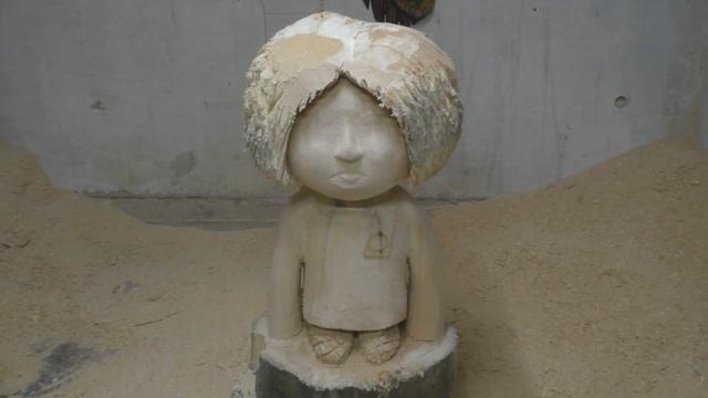 Домовенок Кузя из дерева пилим пилой смотреть онлайн