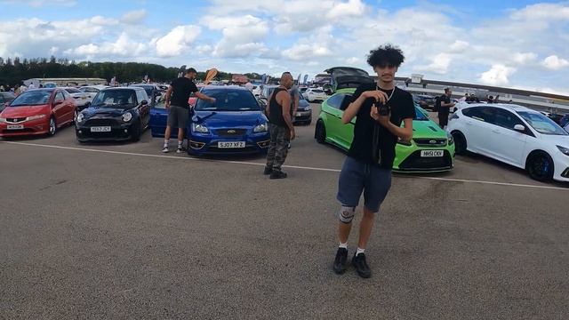 Some Crazy Modified Cars & A Sea Of Nissan GTRs On Display As I Walk Around Tunerfest 2023 смотреть онлайн
