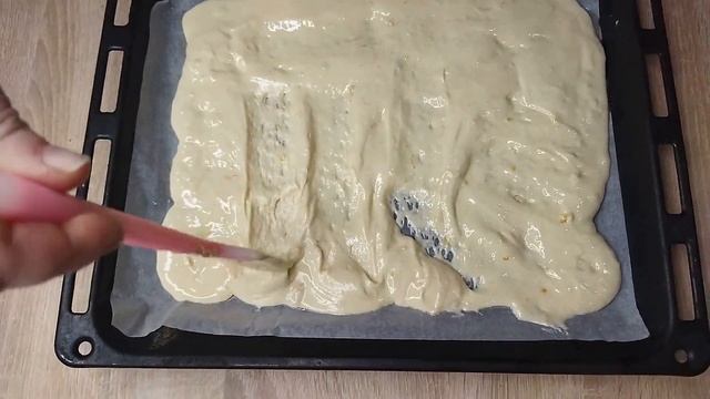 Бисквитный рулет с кремом. Получится у всех! смотреть онлайн