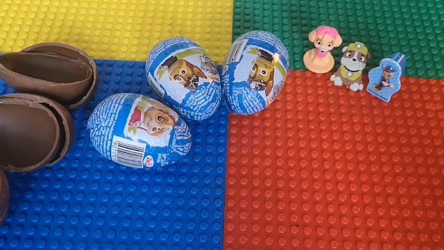 Открываем шоколадные яйца Щенячий патруль. Opening surprise eggs Paw Patrol смотреть онлайн