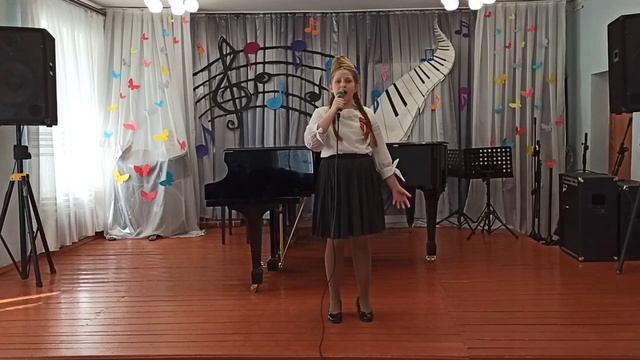 Наухатько Екатерина «Ромашки, опалённые войной» муз. В.Хвойницкого, В.Сааковой #моигероиМузыкаПобед смотреть онлайн