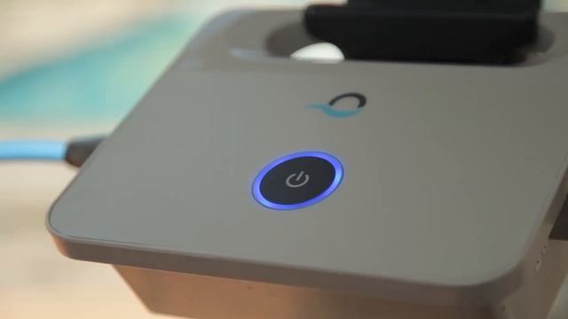 Dolphin E10 - Робот за почистване на басейни смотреть онлайн