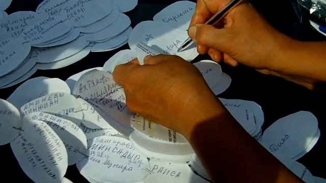 Оригинальный способ составления древа Родословной смотреть онлайн