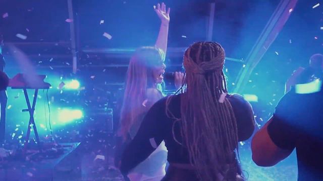Becky Hill - Only Honest Weekender ep. 1 | Camp Bestival смотреть онлайн