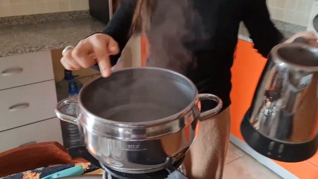 Как очистить восковое пятно волшебным методом, Единственный способ в интернете смотреть онлайн