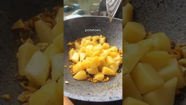 Rating Breakfast Around The World: Worst To Best (KWOOWK Compilation) смотреть онлайн