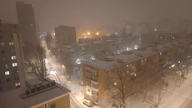 Энгельс первый день зимы,за пару часов засыпает город. 1 декабря 2023 г. смотреть онлайн