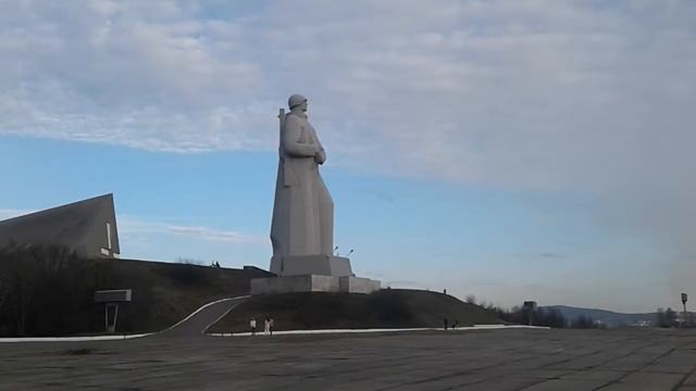 Памятник Защитникам Заполярья("Алёша"). смотреть онлайн