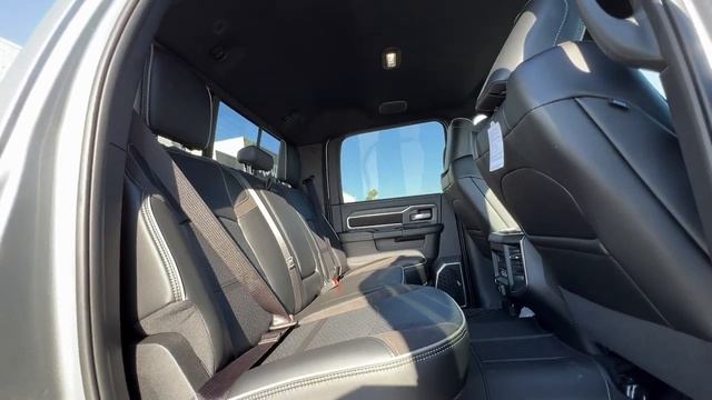 2024 Ram 2500 Ventura, Oxnard, San Fernando Valley, Santa Barbara, Simi Valley, CA 240300 смотреть онлайн