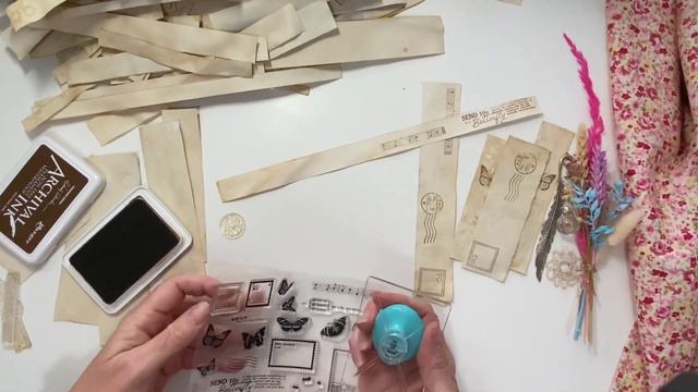 Recycle scraps by tea dying and stamping tutorial смотреть онлайн