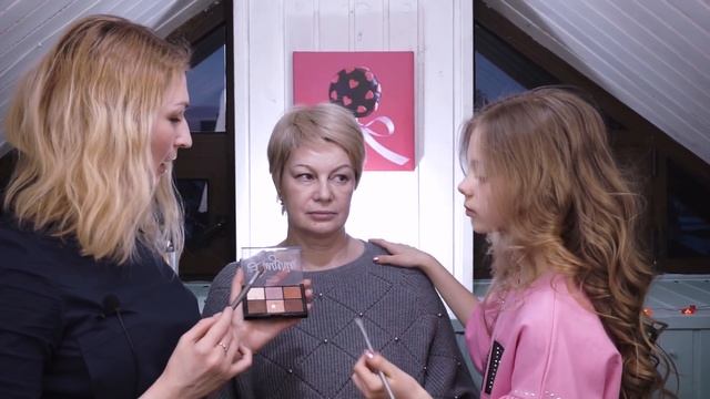 #БЬЮТИЭКСПЕРТ Выпуск 6 / 5 ТРЕНДОВ макияжа 2019 ? Мастер-класс макияж для мамы от Насти!