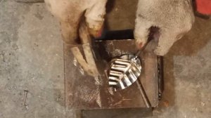 КОВКА Листков НА ХОЛОДНУЮ | Холодная ковка своими руками.