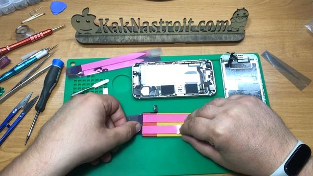 Вздулась батарея iPhone 6s, замена аккумулятора смотреть онлайн