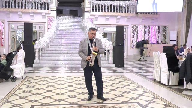 Саксофонист Малик "Жан досым" смотреть онлайн