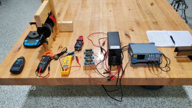 A 17-Year-Old Boy Has a Secret To Teach Tesla About Electric Motors, It's Groundbreaking смотреть онлайн