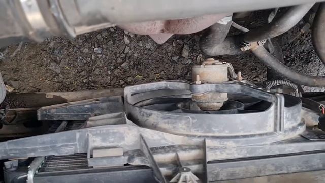 Fiat Punto odpalenie ciepłego silnika смотреть онлайн
