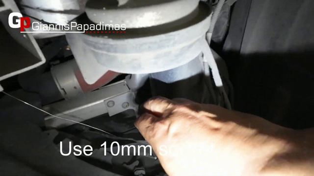Mercedes-Benz B-Class B180 (2005–2011) W245 Washer Fluid Pump Location and Replacement смотреть онлайн