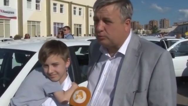 Бывший мэр Старого Оскола Павел Шишкин получил машину в подарок смотреть онлайн