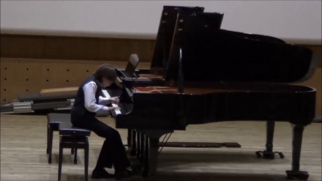 В.А.Моцарт Соната фа мажор, К. 332. / Mozart Piano Sonata No. 12 In F, K. 332