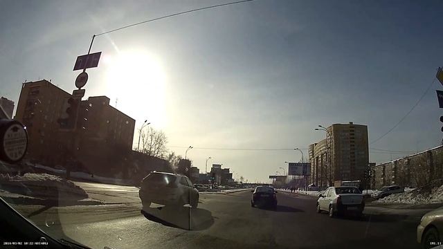 Видео BlackSys CF 100 День солнце в объектив тест форумповидеорегистраторам рф смотреть онлайн