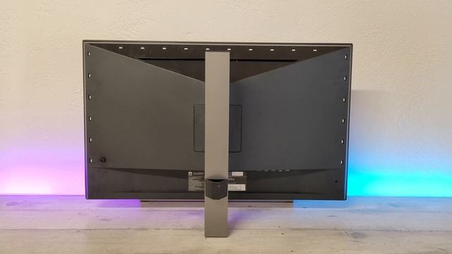 Philips Momentum 329M1RV : un écran qui a la grande classe. смотреть онлайн