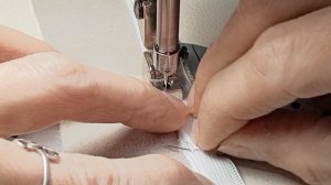 встречные потайные молнии в чехол для подушки.